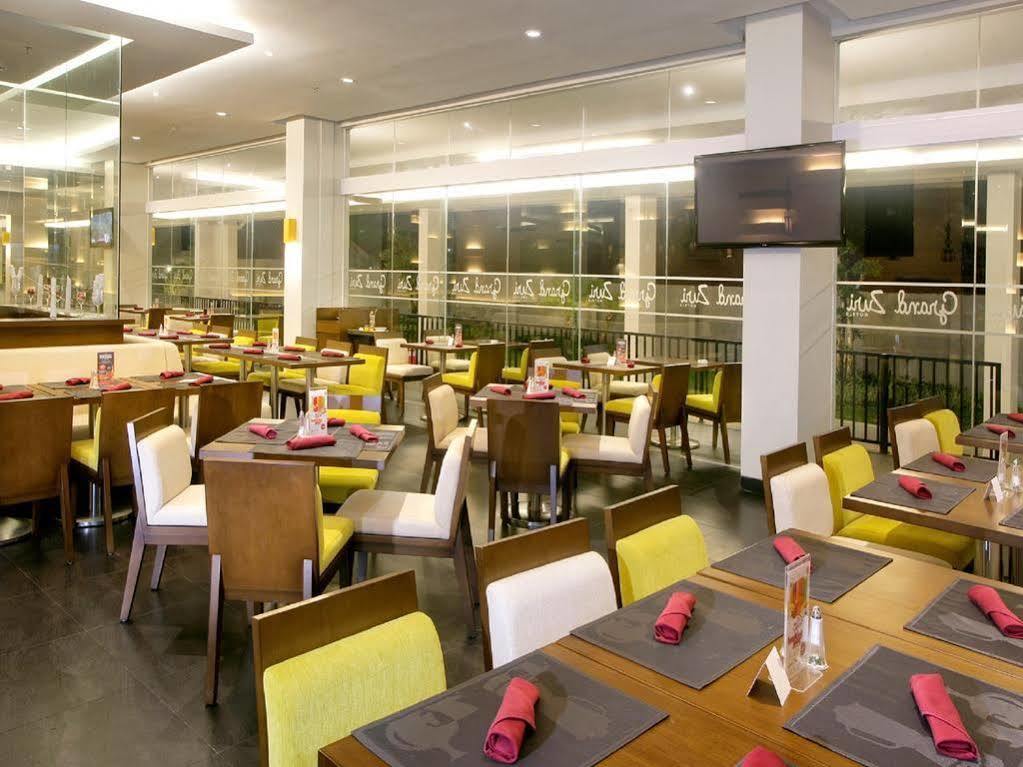 Hotel Grand Zuri Muaraenim Екстериор снимка